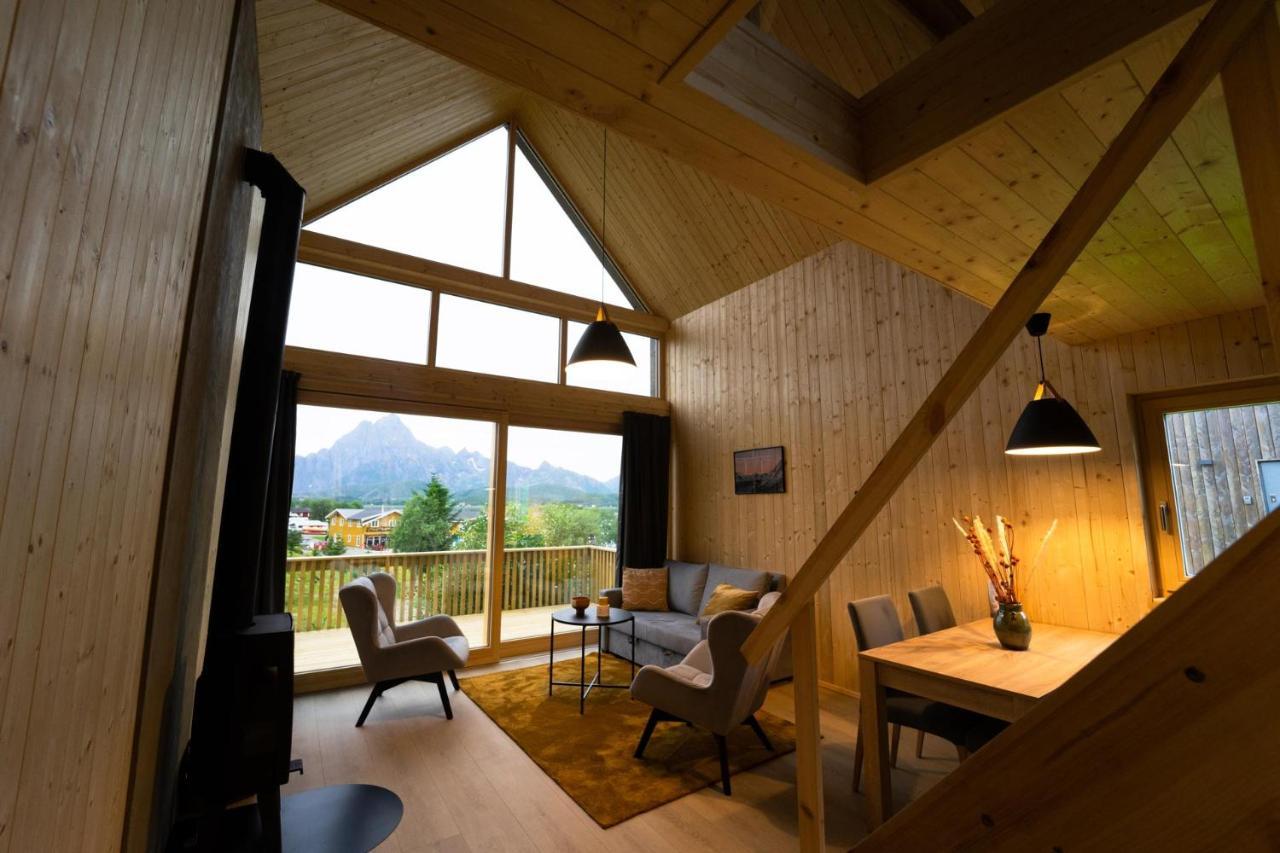 Skarungen - Hotel, Cabins And Camping Kabelvåg Esterno foto
