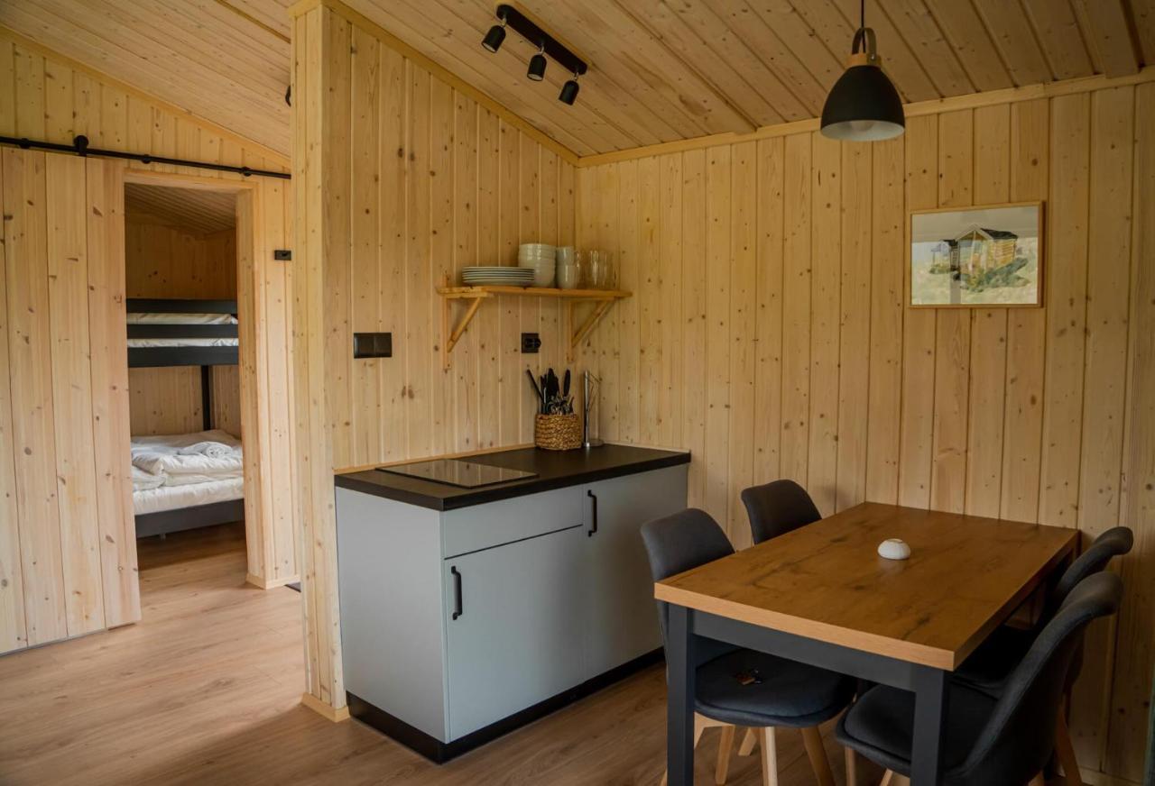 Skarungen - Hotel, Cabins And Camping Kabelvåg Esterno foto