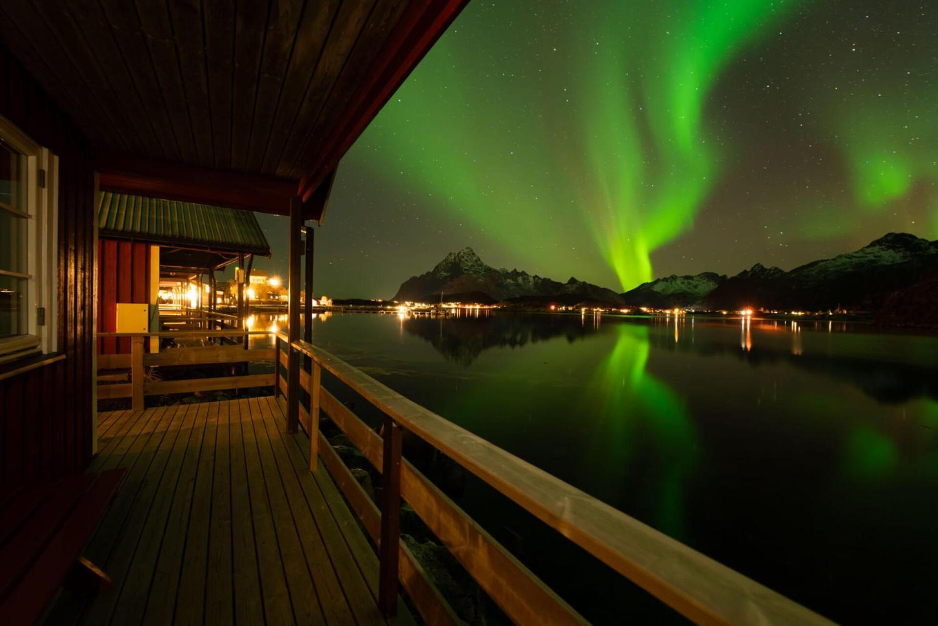 Skarungen - Hotel, Cabins And Camping Kabelvåg Esterno foto