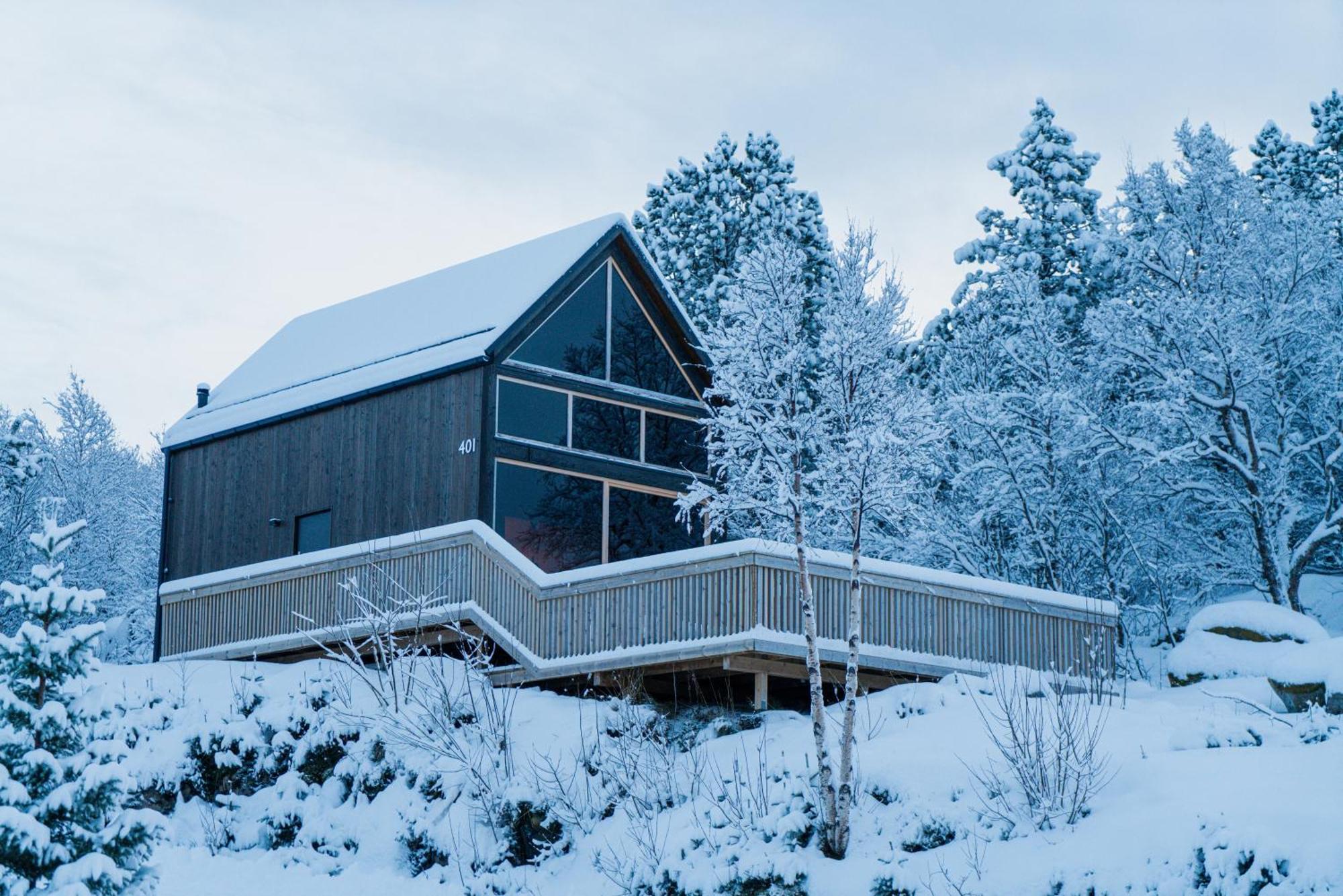 Skarungen - Hotel, Cabins And Camping Kabelvåg Esterno foto