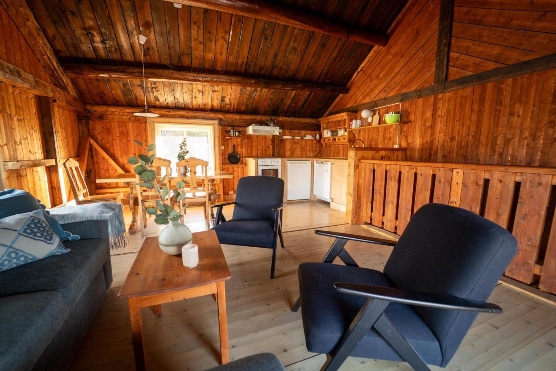 Skarungen - Hotel, Cabins And Camping Kabelvåg Esterno foto
